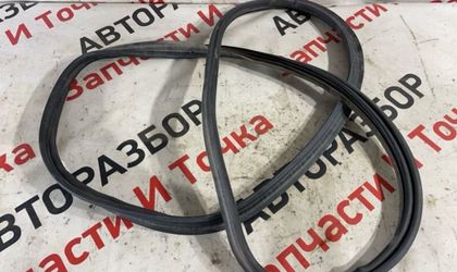 Уплотнительная резинка крышки багажника Lifan