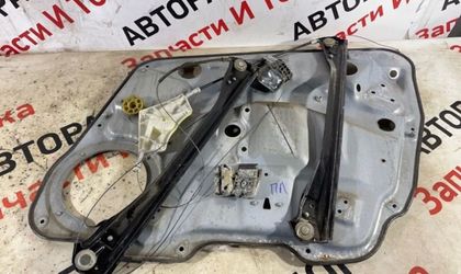Стеклоподъемный механизм передний левый