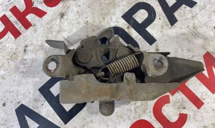 Замок капота Toyota Corolla 120 1nzfe 2002