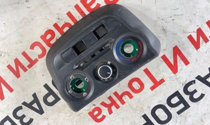 Консоль центральная Лада Гранта Fl 2190 1.6 16V