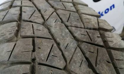 Одна шина зимы Dunlop Grandtrek AT2. Бесплатная доставка до ТК 225/80 R15 во Владивостоке