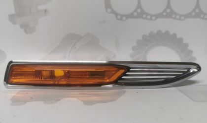 Поворотник в крыле Ford Mondeo 4 1476730, передний правый
