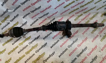Привод колеса правый Toyota Camry 40