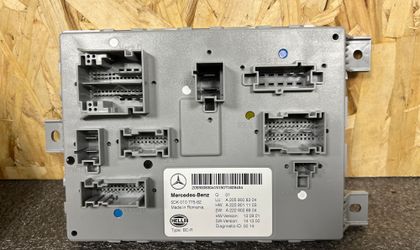Блок предохранителей Sam w205 c205 w 205 в205