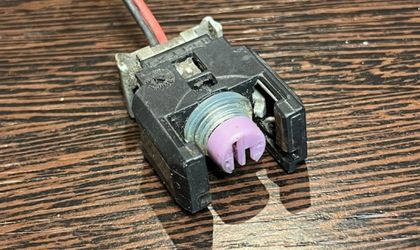 Разъем форсунки дизель OM651 Mercedes A0255455026
