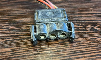Разъем фишка колодка Mercedes A0235451628