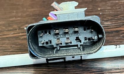 Разъем фишка двигателя M276 Mercedes A0555452928