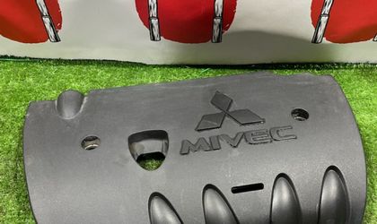 Декоративная крышка двигателя Mitsubishi Lancer X
