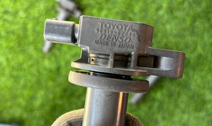 Катушка зажигания Toyota FunCargo 2NZFE