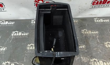 Бардачок подлокотника BMW 7 серия E65/E66 2002