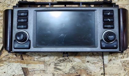 Монитор Land Rover Range Rover III L322