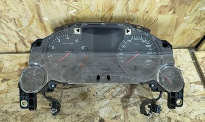 Щиток приборов Audi A8 D3 