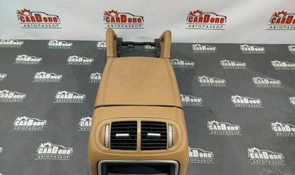 Подлокотник центральный Porsche Cayenne I 957