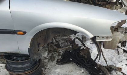 Крыло переднее правое Opel Vectra, B (1995—2000...