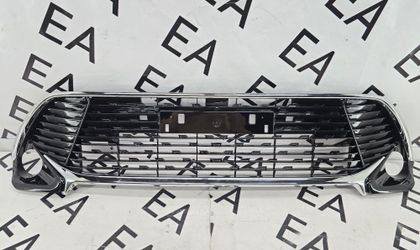 Решетка бампера Toyota Camry 55 Exclusive