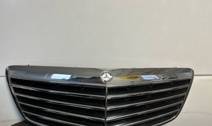 Решетка радиатора Mercedes-Benz S-Класс  W211