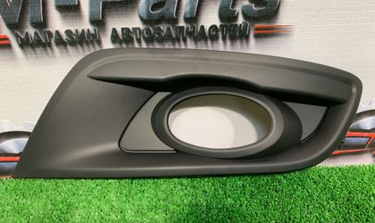 Оправа ПТФ левая Mazda 3 bk хэтчбек рестайлинг 