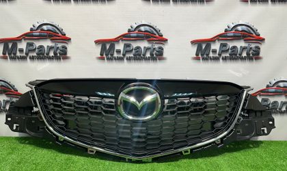 Решетка радиатора Mazda CX-5 KE дорестайлинг 