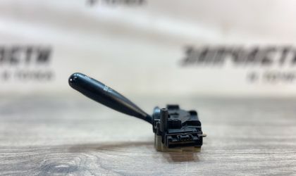 Переключатель поворотников и дворников Toyota C...