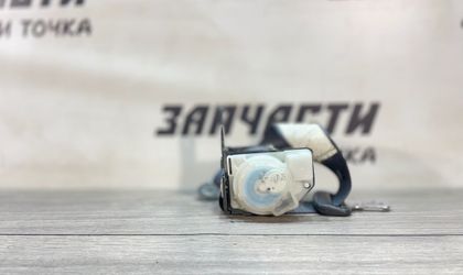 Ремень безопасности задний правый Toyota Coroll...