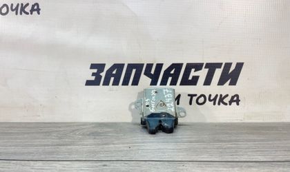 Замок крышки багажника Toyota Corolla Fielder ...