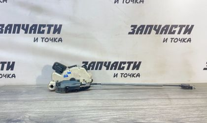 Замок пассажирской двери Volkswagen Polo V рес...