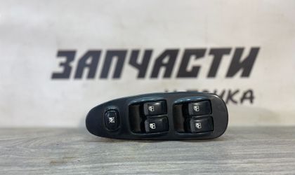Блок управления стеклоподъемниками Kia Spectra...