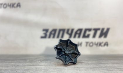 Крепление запасного колеса Volkswagen Polo V р...