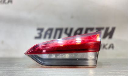Фонарь крышки багажника правый Skoda Rapid II ...