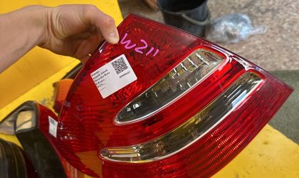 Фонарь задний левый Mercedes-Benz E-Класс W211...