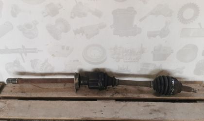 Привод правый полуось Ford Mondeo 3 25 АТ