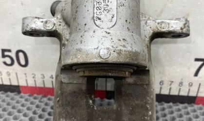суппорт задний правый Toyota Camry ACV40 4783033210