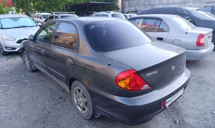 Kia Spectra I Рестайлинг 2 2006