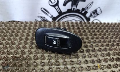 Кнопка стеклоподъемника Kia Spectra, I Рестайли...