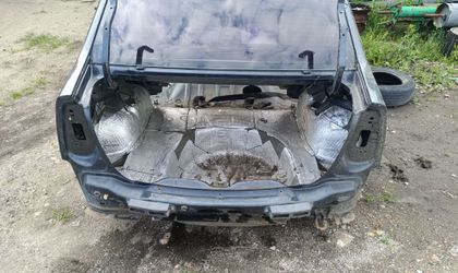 Задняя половина кузова Renault Logan I (2004—2...