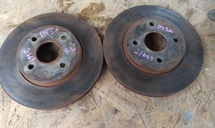 Диск тормозной передний Mazda Demio dy3w 