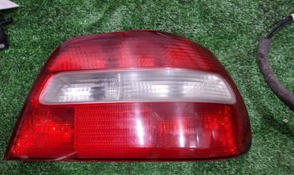 Фонарь задний правый Volvo S40 1996-2004