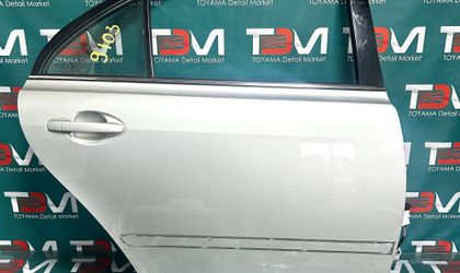 Дверь задняя правая Toyota Avensis 250